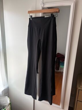 H&M Move Sport Flared Leggings